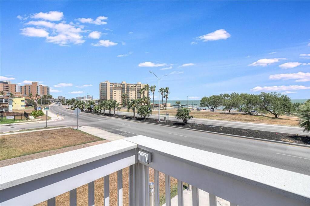 Villa Ocean View With Pool Casa De Joy Dos Upstairs Unit Corpus Christi Exterior foto